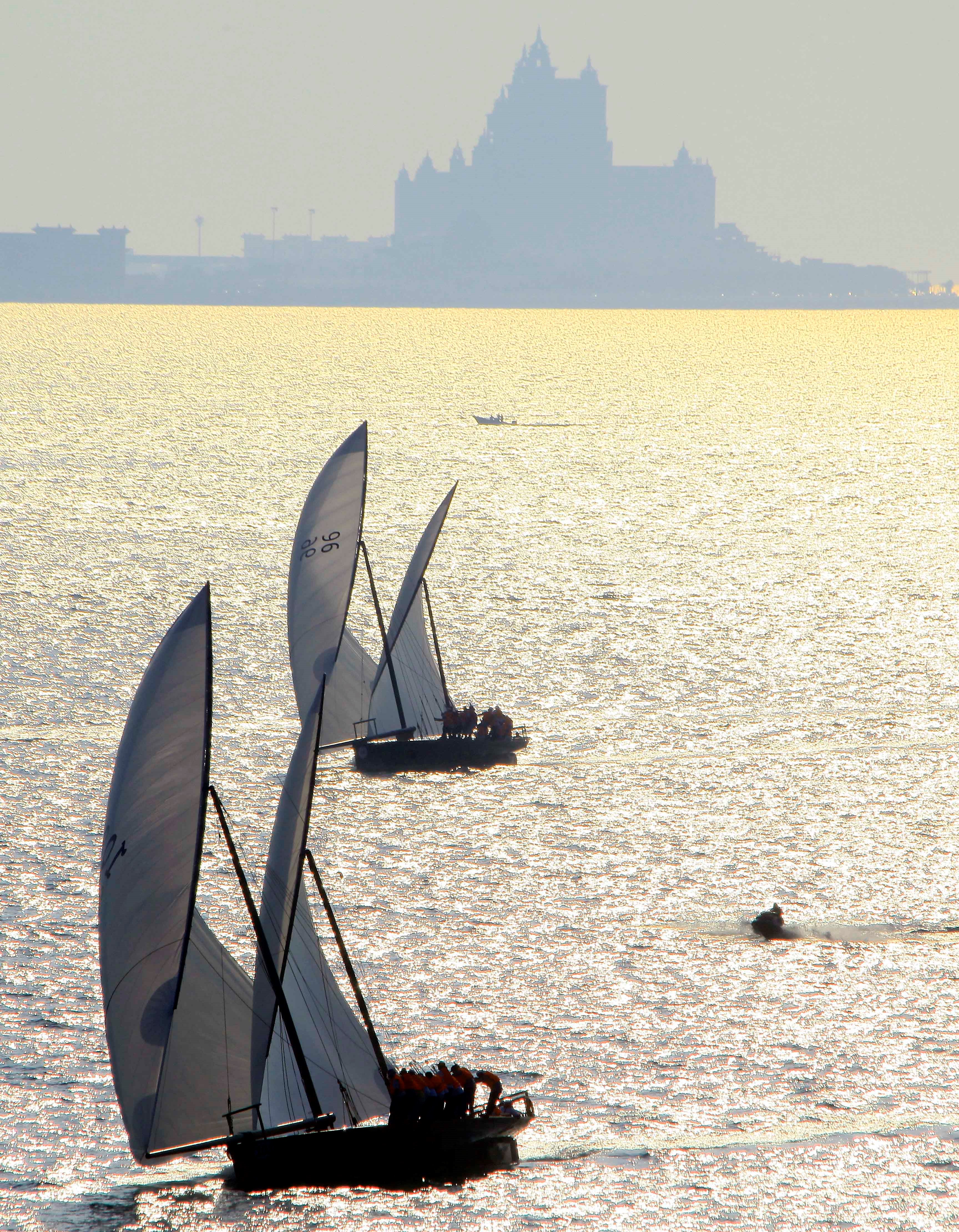 First Round of 60ft Dhow Sailing Race on Sunday