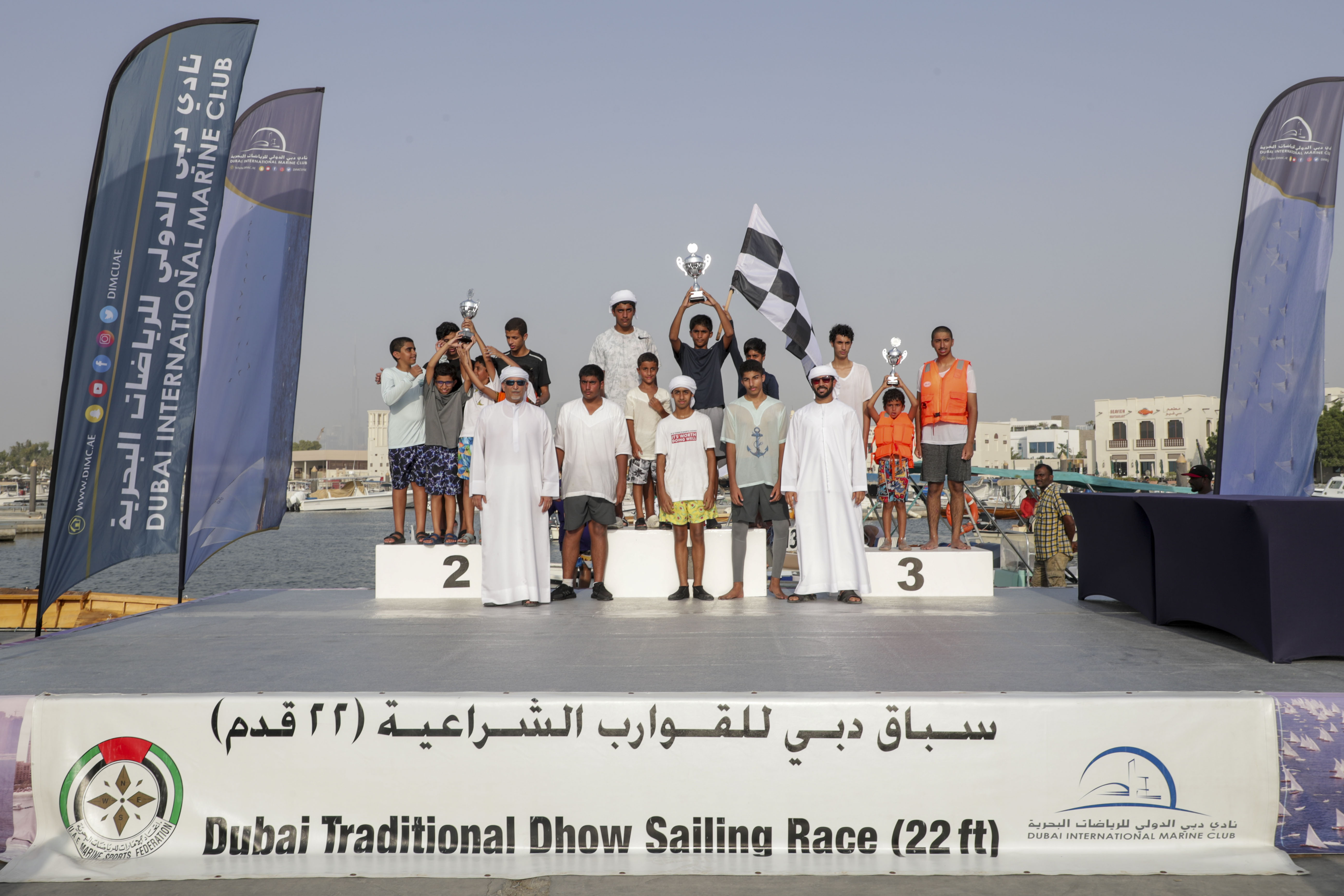 Theeb 40 Climbs to the Top for the First Round of the 22ft Dhow Race