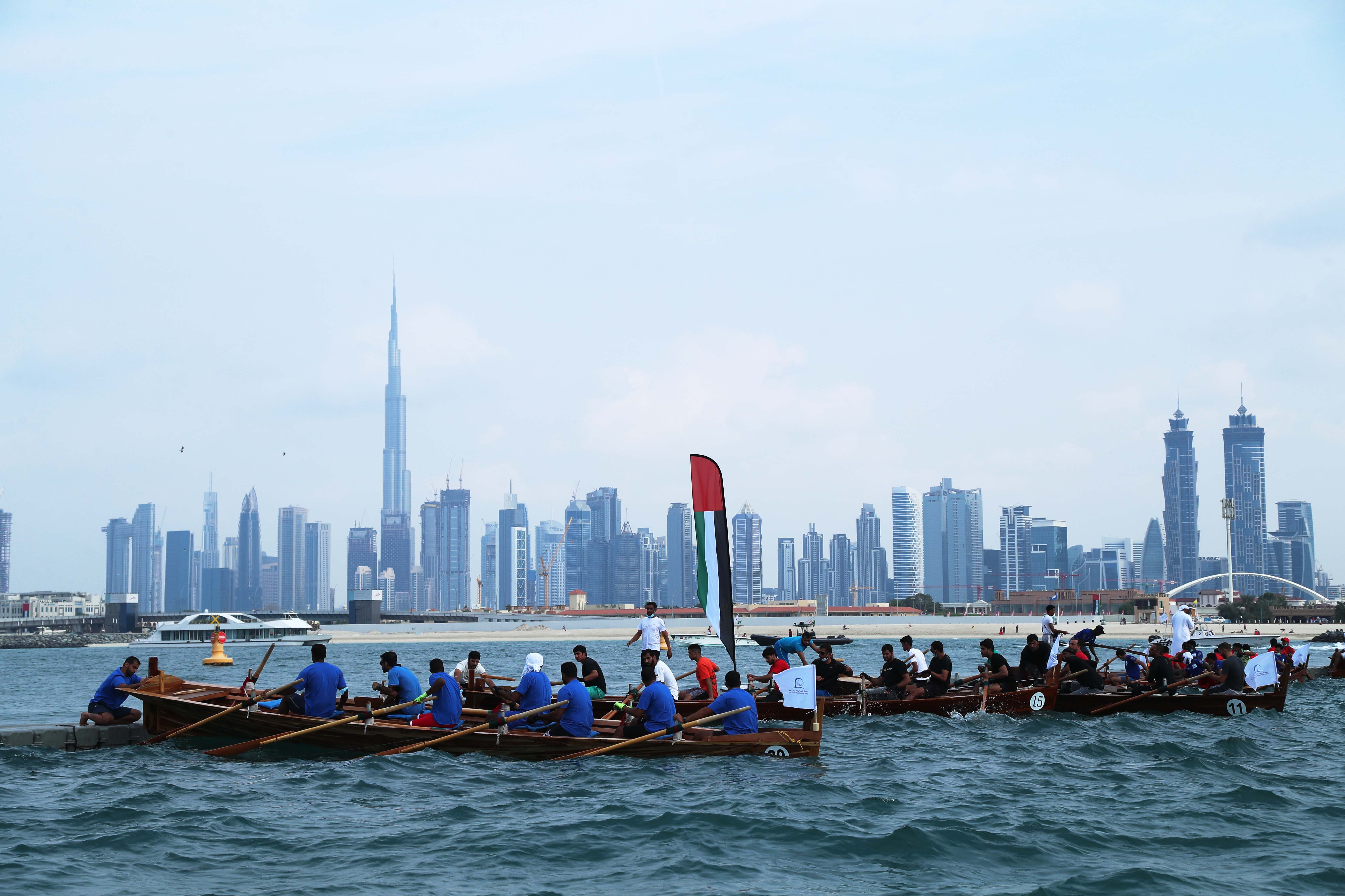 3 Rounds for Traditional Rowing Race in Dubai