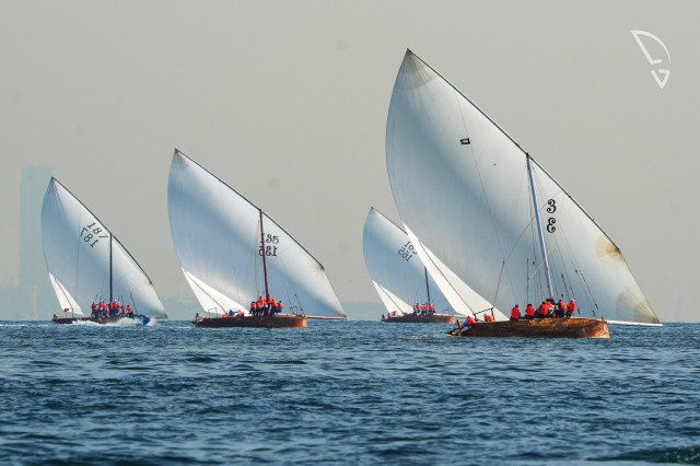 11.11.2023  Dubai Traditional Dhow Sailing Race (43ft) - Heat 2